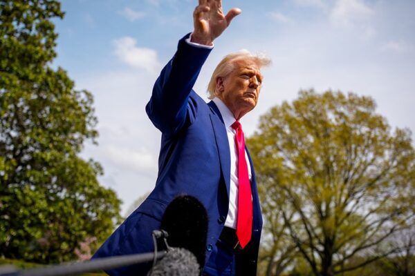 Trump Clashes With Reporter Over Tariffs, Citing Pandemic and ‘Fighting Lunatics’